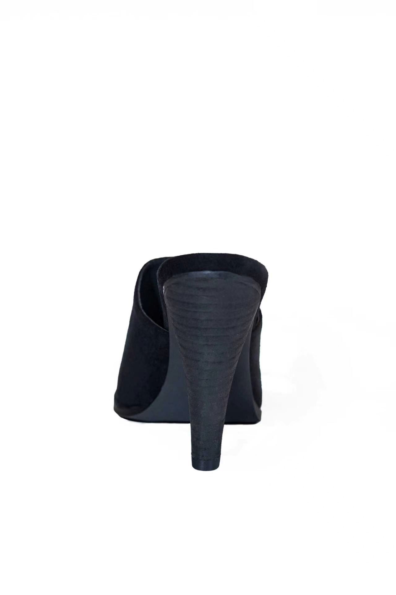 "Mei" Mule - Black
